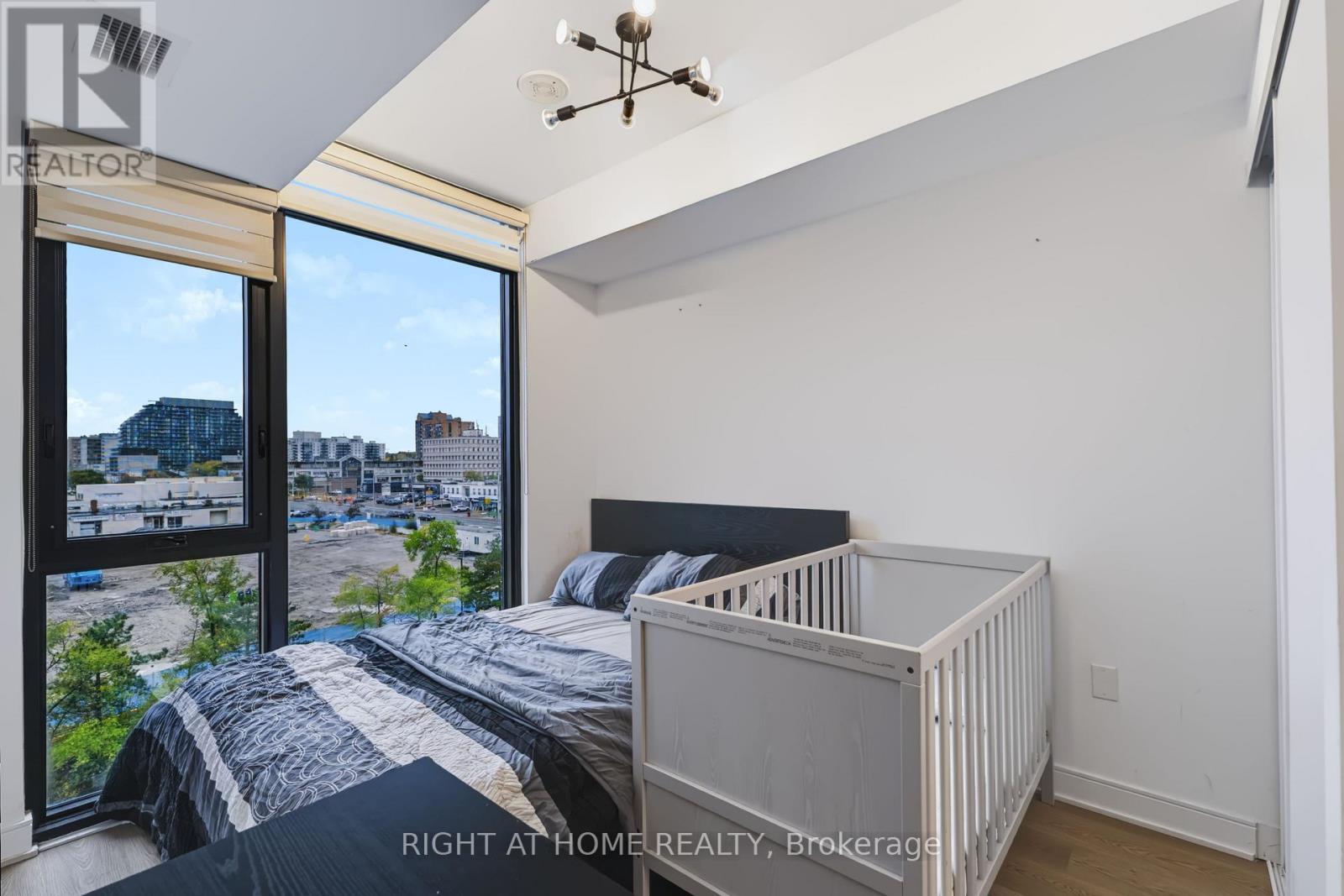 422 - 86 Dundas Street E, Mississauga, Ontario  L5A 1W4 - Photo 17 - W14102068
