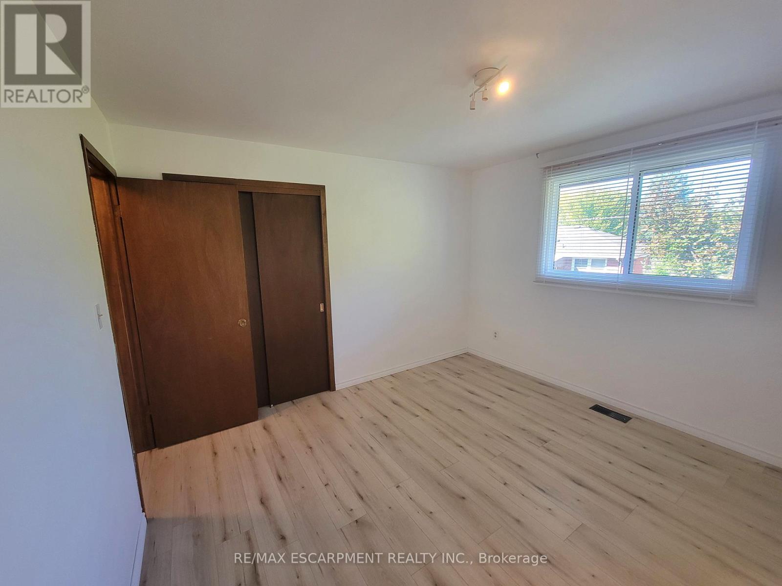Main - 9 Charleen Circle, St. Catharines, Ontario  L2M 7G6 - Photo 10 - X14101990