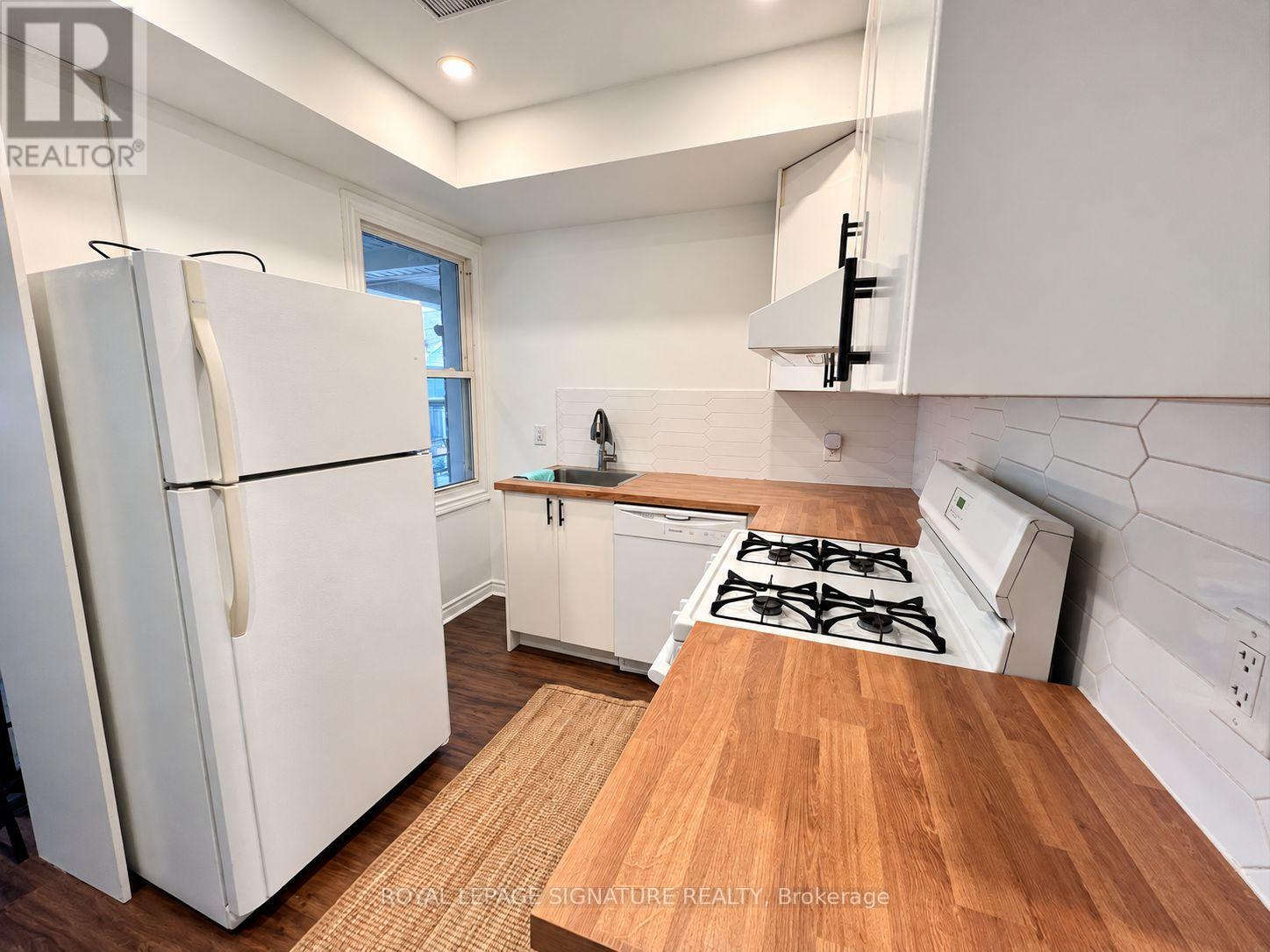 2 - 174 Gage Avenue, Hamilton, Ontario  L8L 7A4 - Photo 4 - X14102158