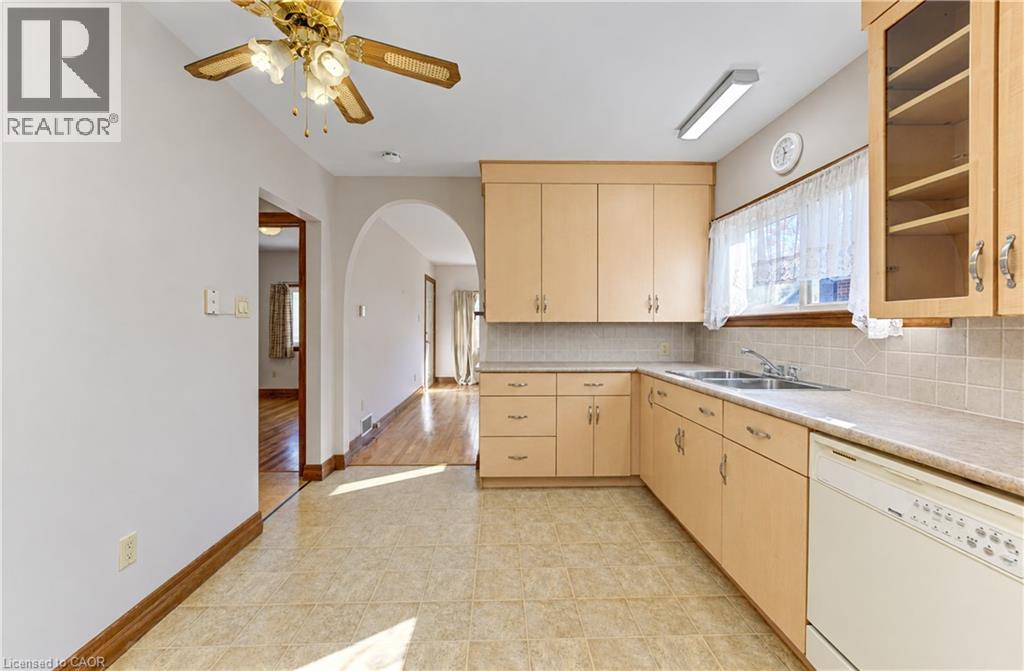 144 Graham Street, Waterloo, Ontario  N2J 1A1 - Photo 14 - 40872373