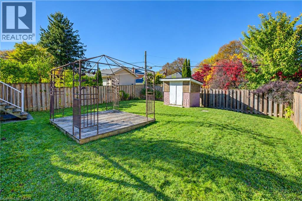144 Graham Street, Waterloo, Ontario  N2J 1A1 - Photo 31 - 40872373