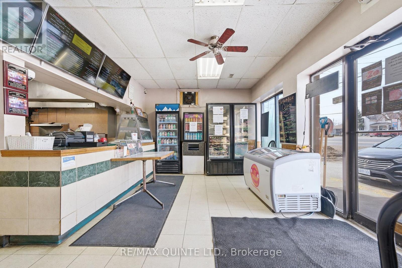748 Old Highway 2 Highway, Quinte West, Ontario  K8V 5P5 - Photo 5 - X12950898