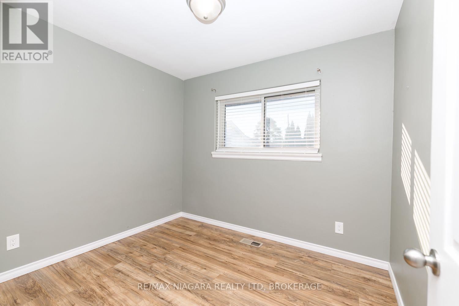 6 Broadmore Avenue, St. Catharines (Carlton/bunting), Ontario L2M 6A5 - Photo 13 - X14102282