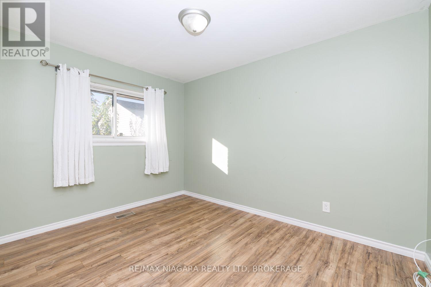 6 Broadmore Avenue, St. Catharines (Carlton/bunting), Ontario L2M 6A5 - Photo 15 - X14102282