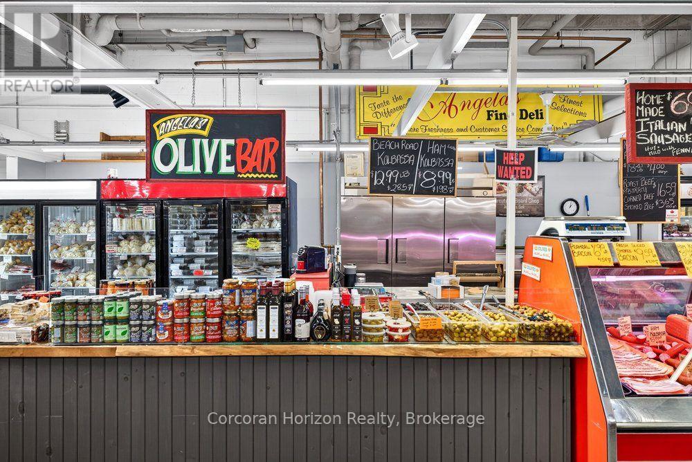 Ul Stall 4 - 35 York Boulevard, Hamilton, Ontario  L8R 3K1 - Photo 7 - X14102286
