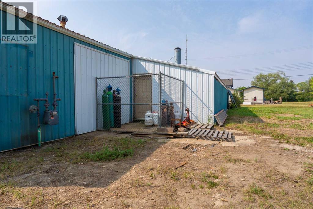 5002 50 Street, Strome, Alberta  T0B 4H0 - Photo 2 - A2353807
