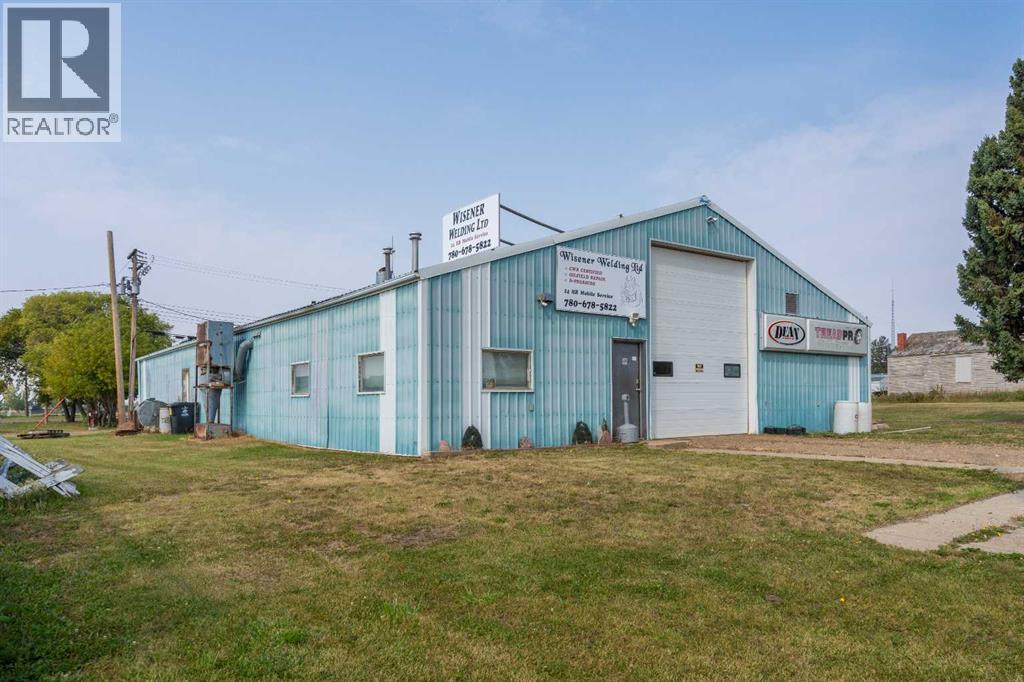 5002 50 Street, Strome, Alberta  T0B 4H0 - Photo 5 - A2353807