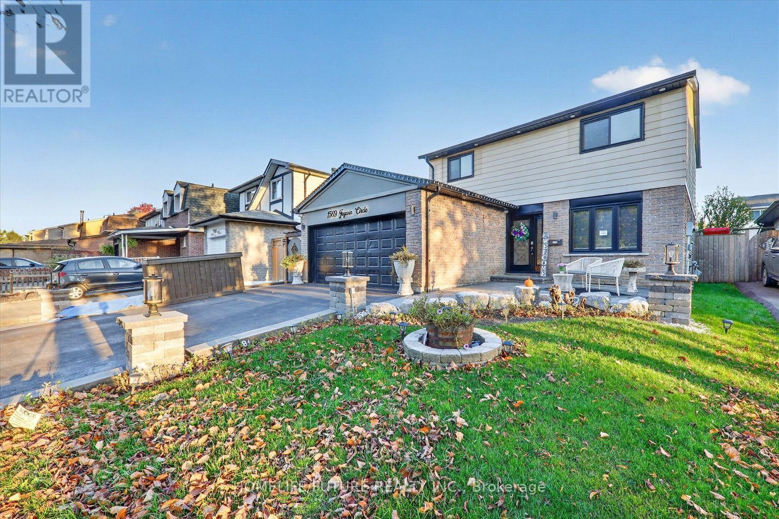 1569 Jaywin Circle, Pickering, Ontario  L1V 2W3 - Photo 3 - E14102202