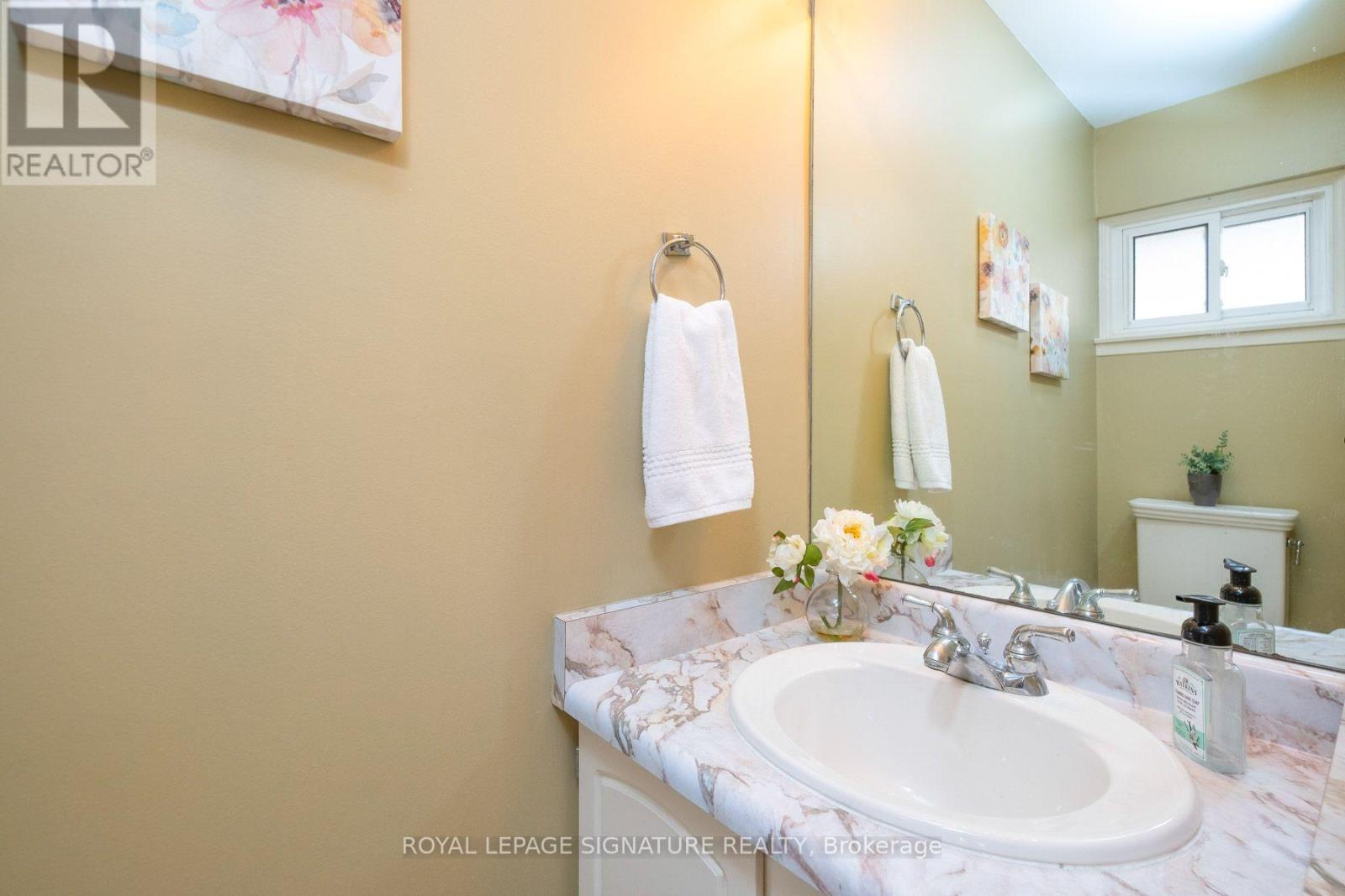 85 Pebblehill Square, Toronto (Agincourt North), Ontario  M1S 2P8 - Photo 9 - E14102314