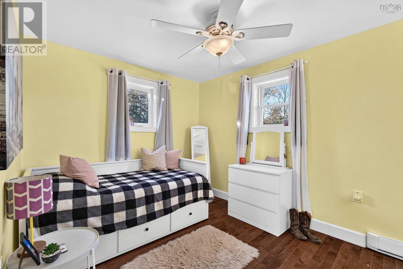 35 Old Halifax Road E, Newport Station, Nova Scotia  B0N 2T0 - Photo 11 - 202626320