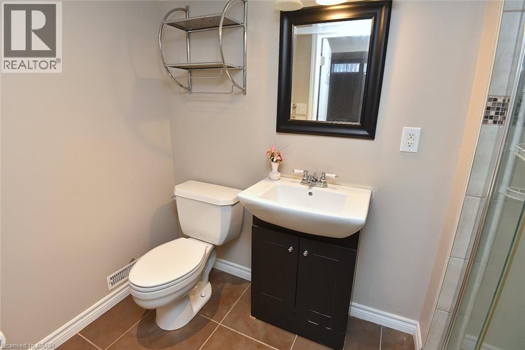 71 Stone Church Road E, Hamilton, Ontario  L9B 1A8 - Photo 42 - 40868546