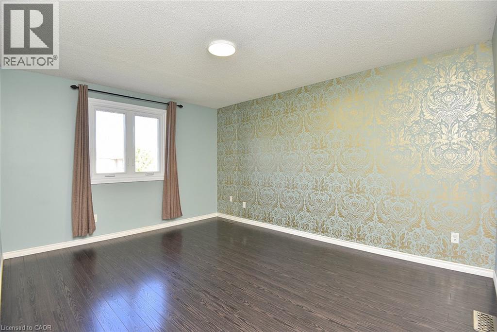 71 Stone Church Road E, Hamilton, Ontario  L9B 1A8 - Photo 28 - 40868546