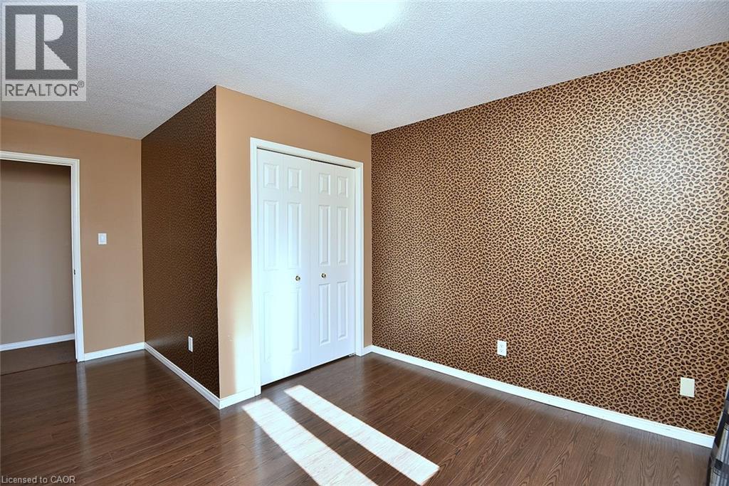 71 Stone Church Road E, Hamilton, Ontario  L9B 1A8 - Photo 33 - 40868546