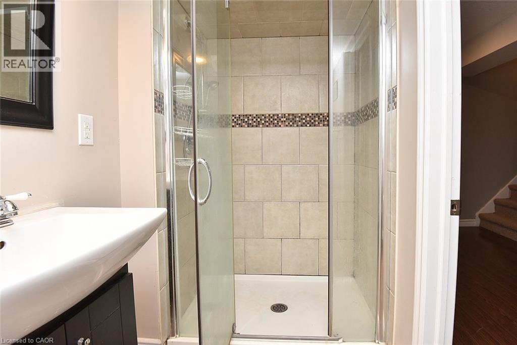 71 Stone Church Road E, Hamilton, Ontario  L9B 1A8 - Photo 41 - 40868546