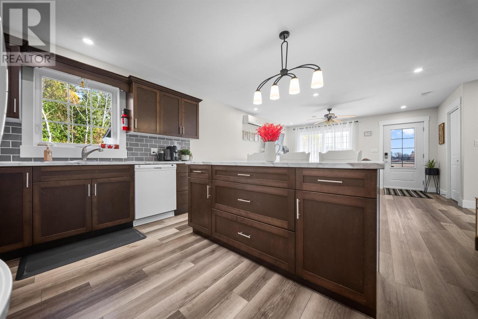 879 Ellerslie Road, Ellerslie-Bideford, Prince Edward Island  C0B 1J0 - Photo 12 - 202626293
