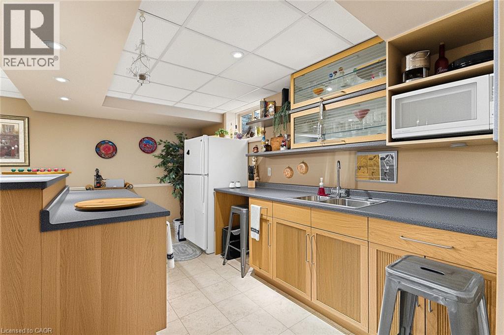 12 Weneil Drive, Hamilton, Ontario  L8B 0Z6 - Photo 31 - 40872438