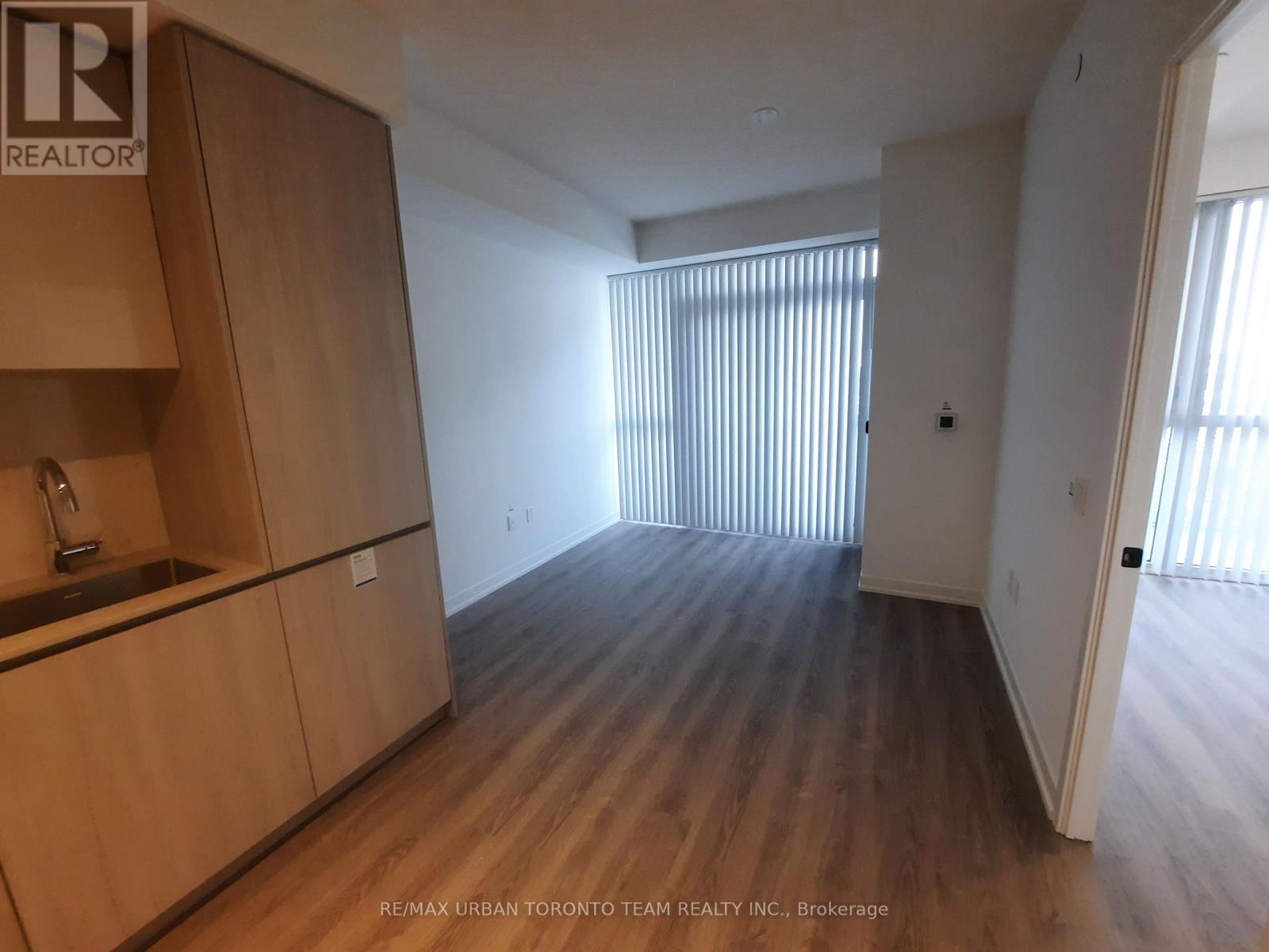 1505 - 8 Interchange Way, Vaughan (Vaughan Corporate Centre), Ontario  L4K 5Z7 - Photo 9 - N14102216