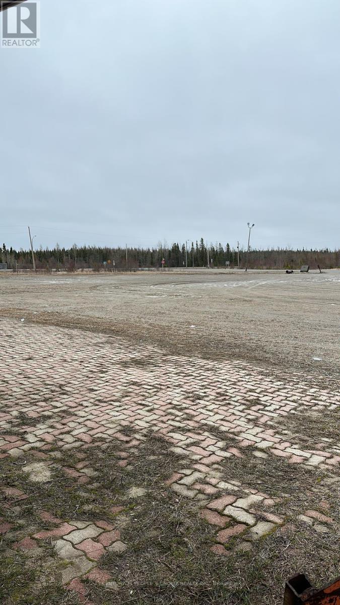 1 655 Highway, Cochrane, Ontario  P0L 2B0 - Photo 35 - T14102300