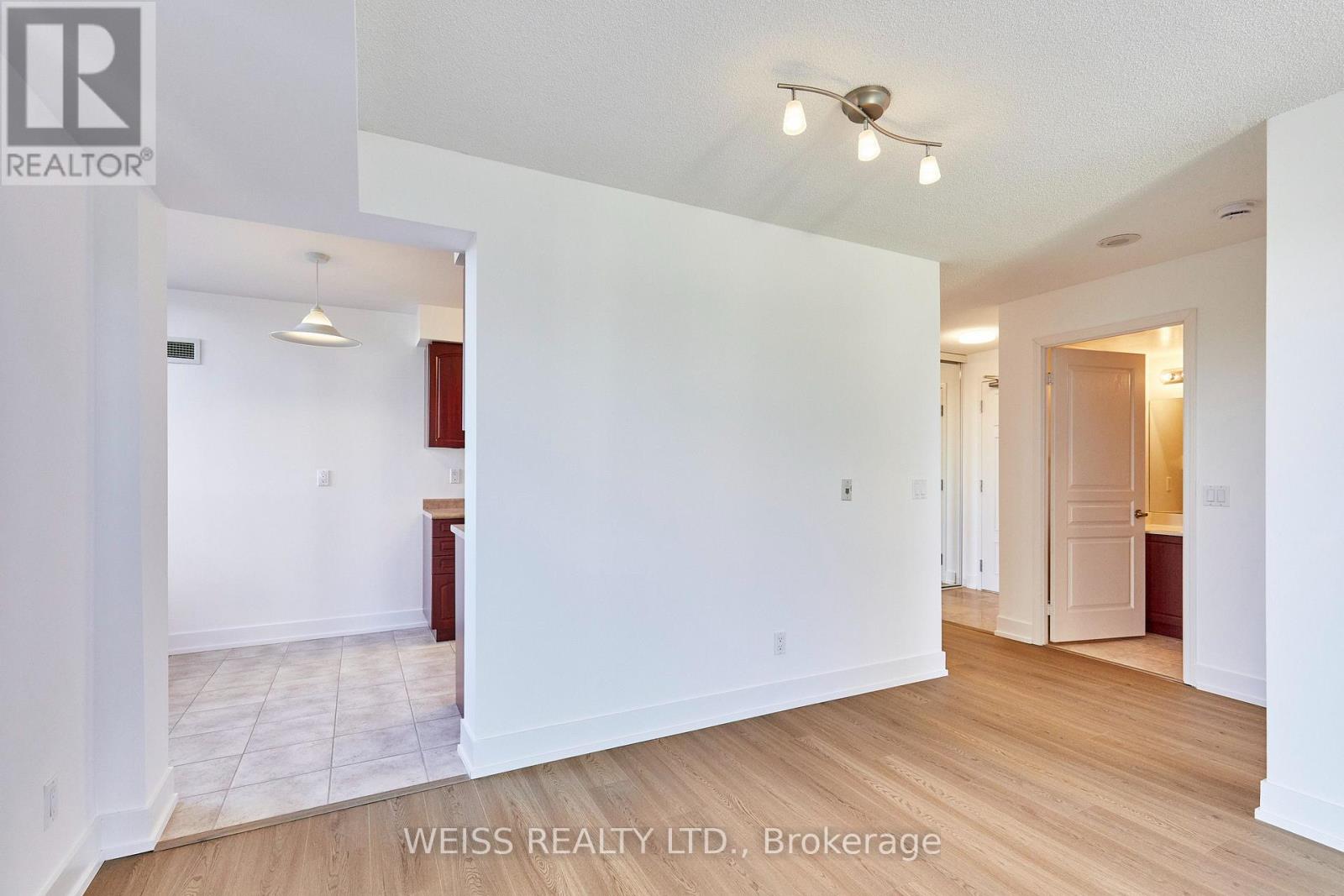 205 - 330 Red Maple Road, Richmond Hill, Ontario  L4C 0T6 - Photo 13 - N14101712