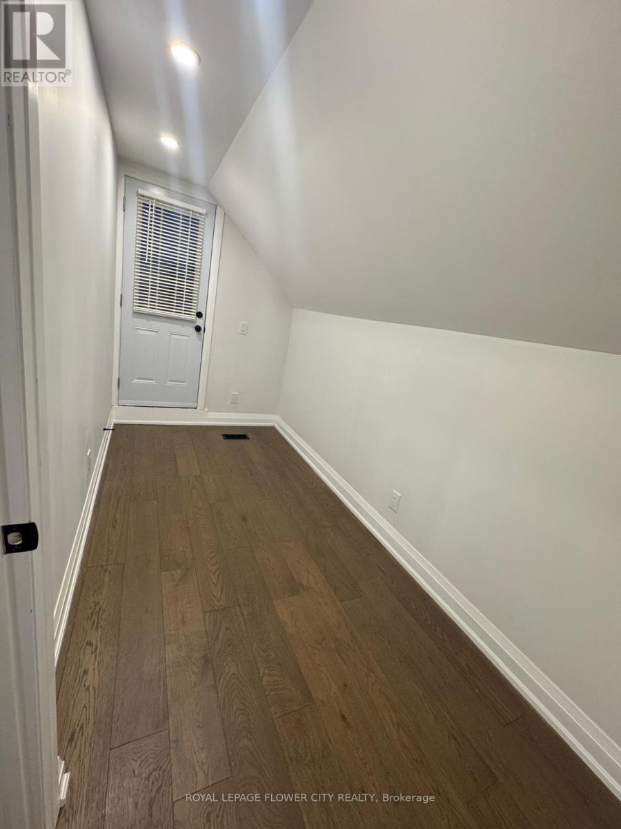 #upper - 414 Perth Avenue, Toronto (Dovercourt-Wallace Emerson-Junction), Ontario  M6P 3Y6 - Photo 13 - W14102242