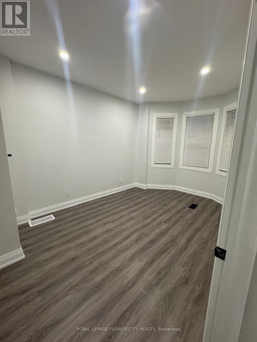#upper - 414 Perth Avenue, Toronto (Dovercourt-Wallace Emerson-Junction), Ontario  M6P 3Y6 - Photo 6 - W14102242