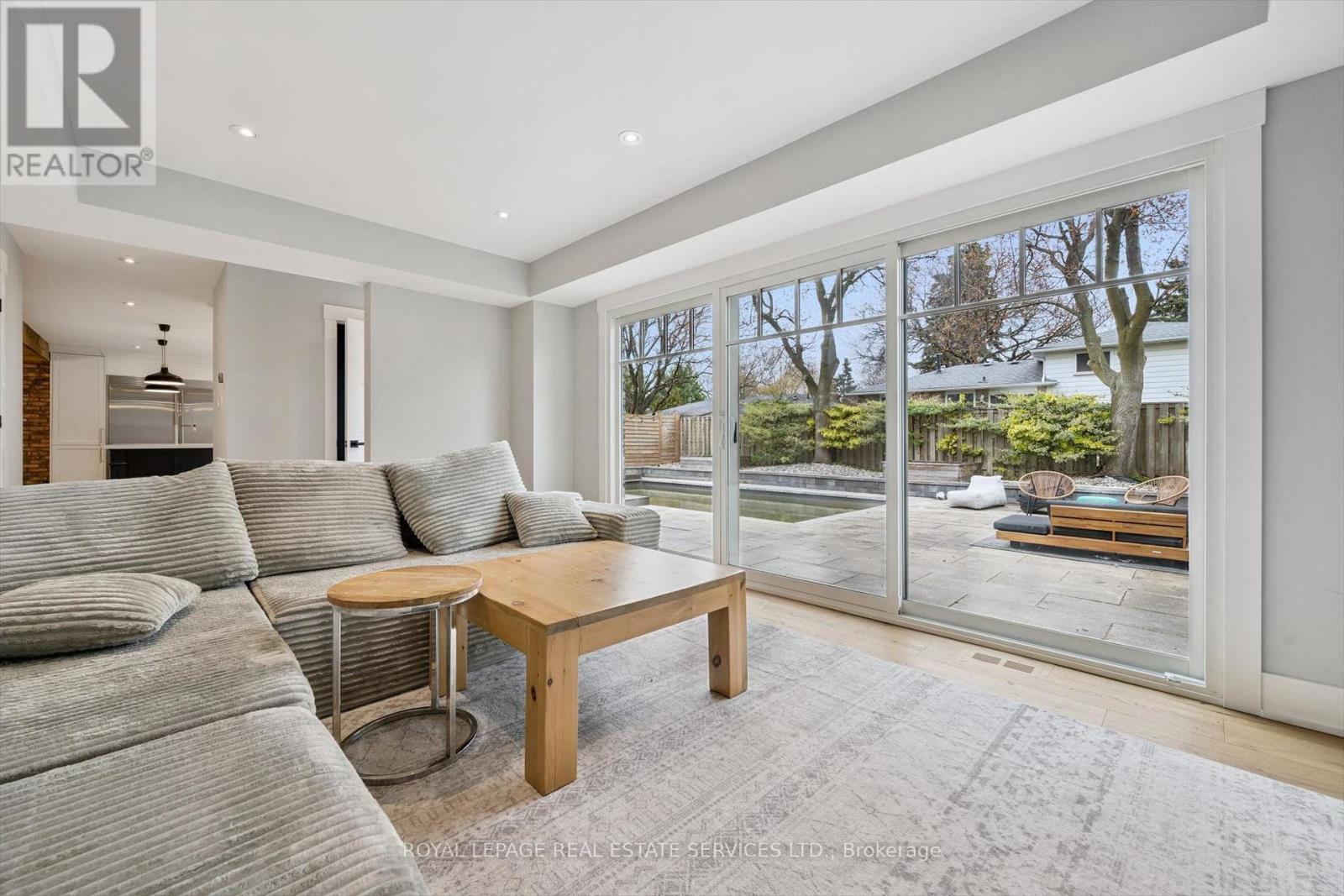 269 Sunray Road, Oakville (Br Bronte), Ontario  L6L 3R7 - Photo 16 - W14102272