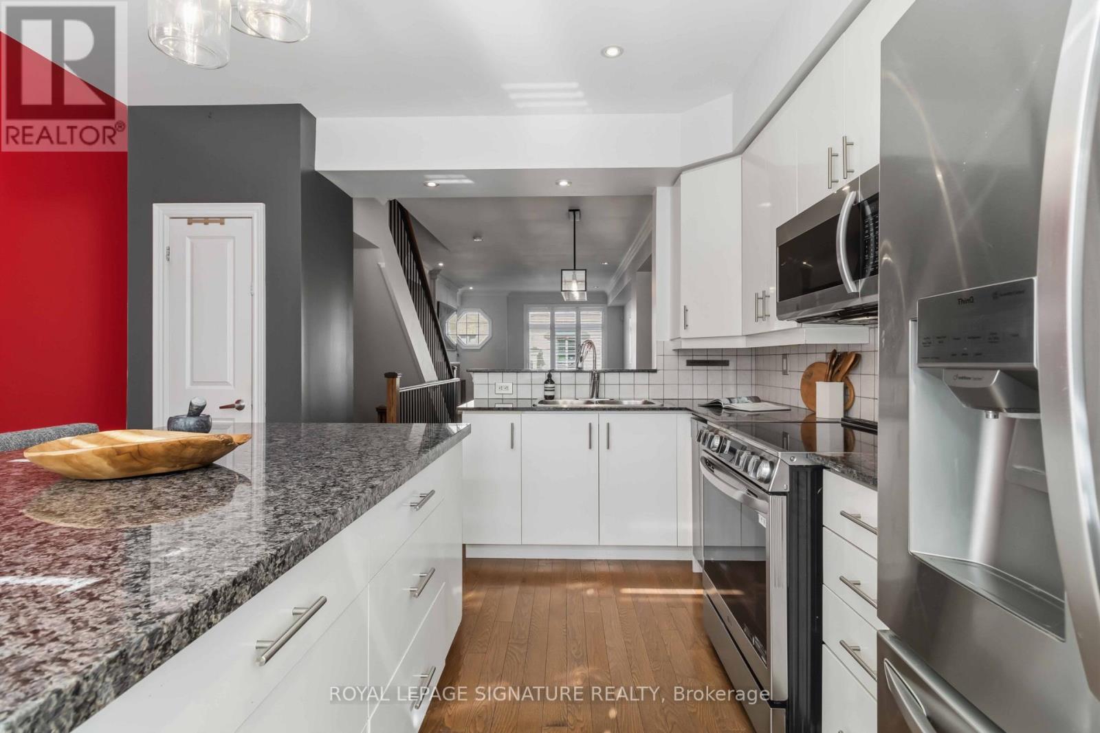 31 Furrow Lane, Toronto (Islington-City Centre West), Ontario  M8Z 0A2 - Photo 22 - W14102274