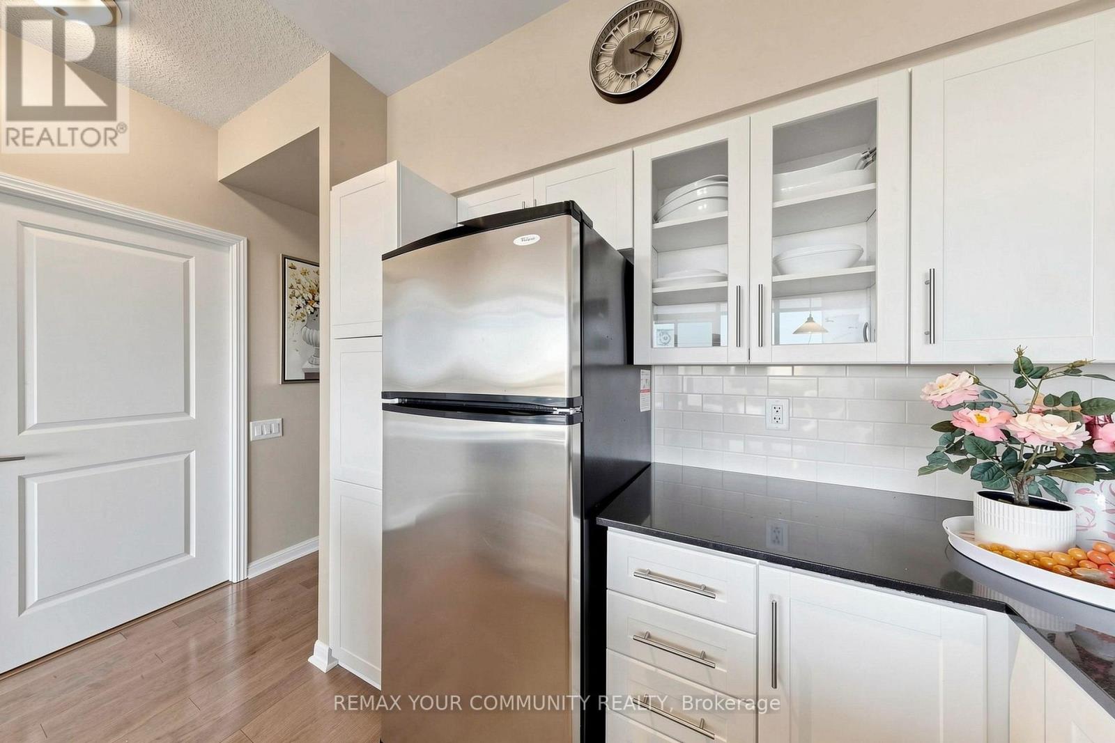 1506 - 15 Windermere Avenue, Toronto (High Park-Swansea), Ontario  M6S 5A2 - Photo 21 - W14102284