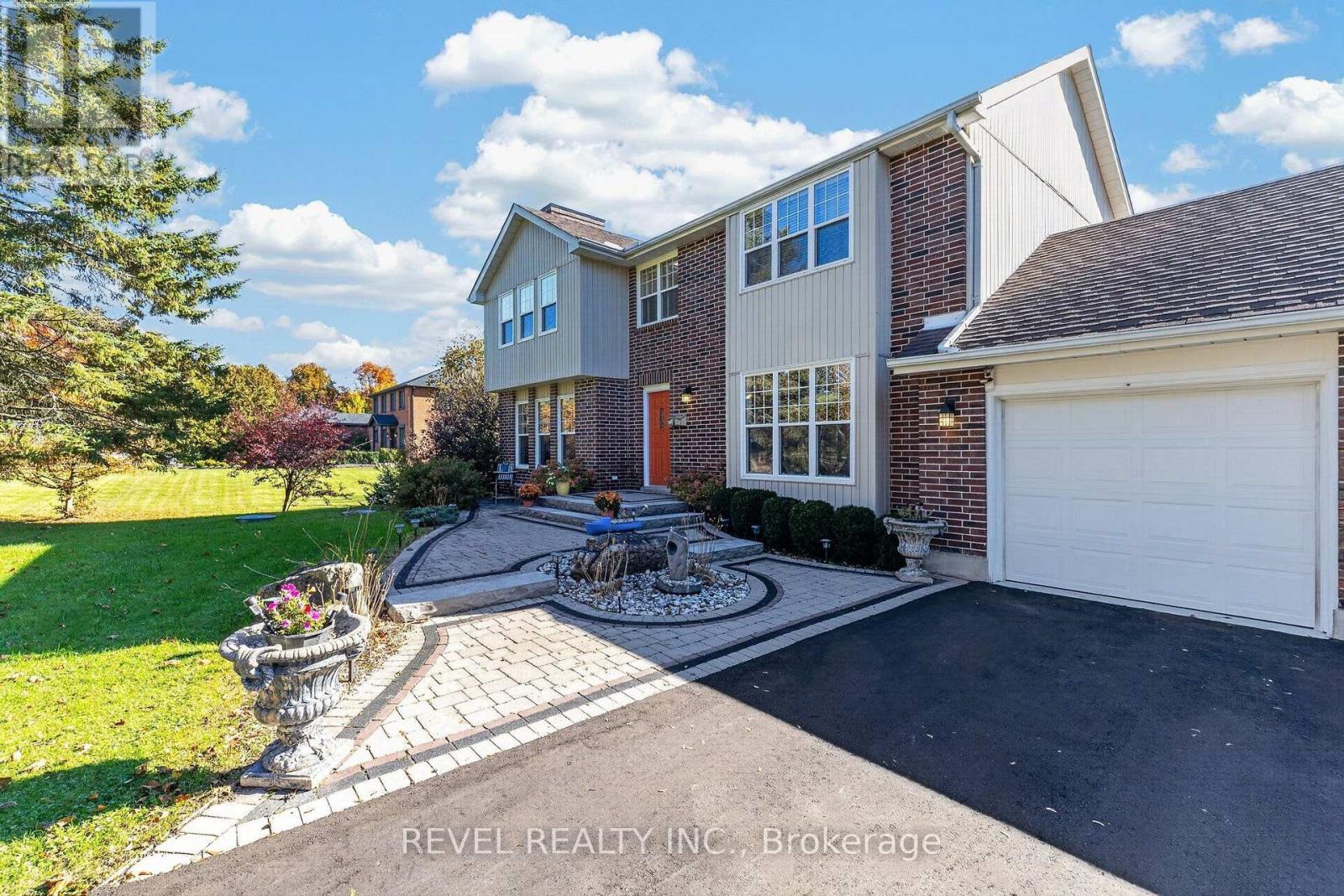 2084 Fifteenth Side Road, Milton, Ontario  L0P 1J0 - Photo 4 - W14102308