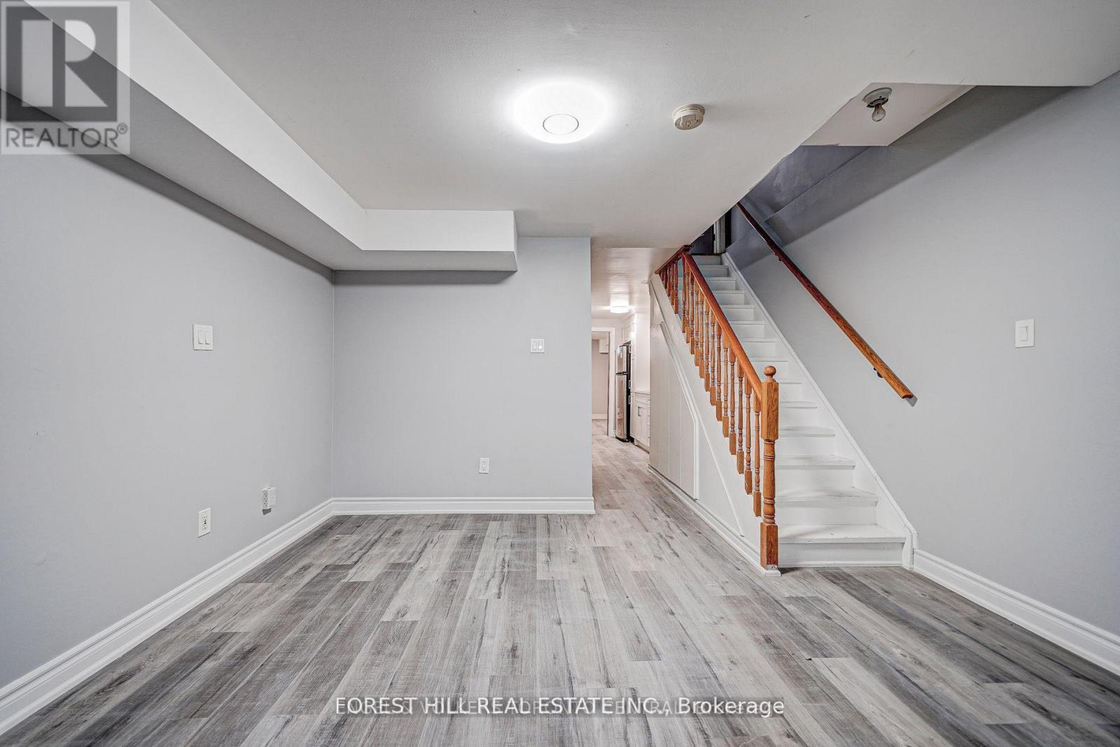 Lower - 39a Lippincott Street E, Toronto (Weston), Ontario  M9N 1B2 - Photo 7 - W14102312