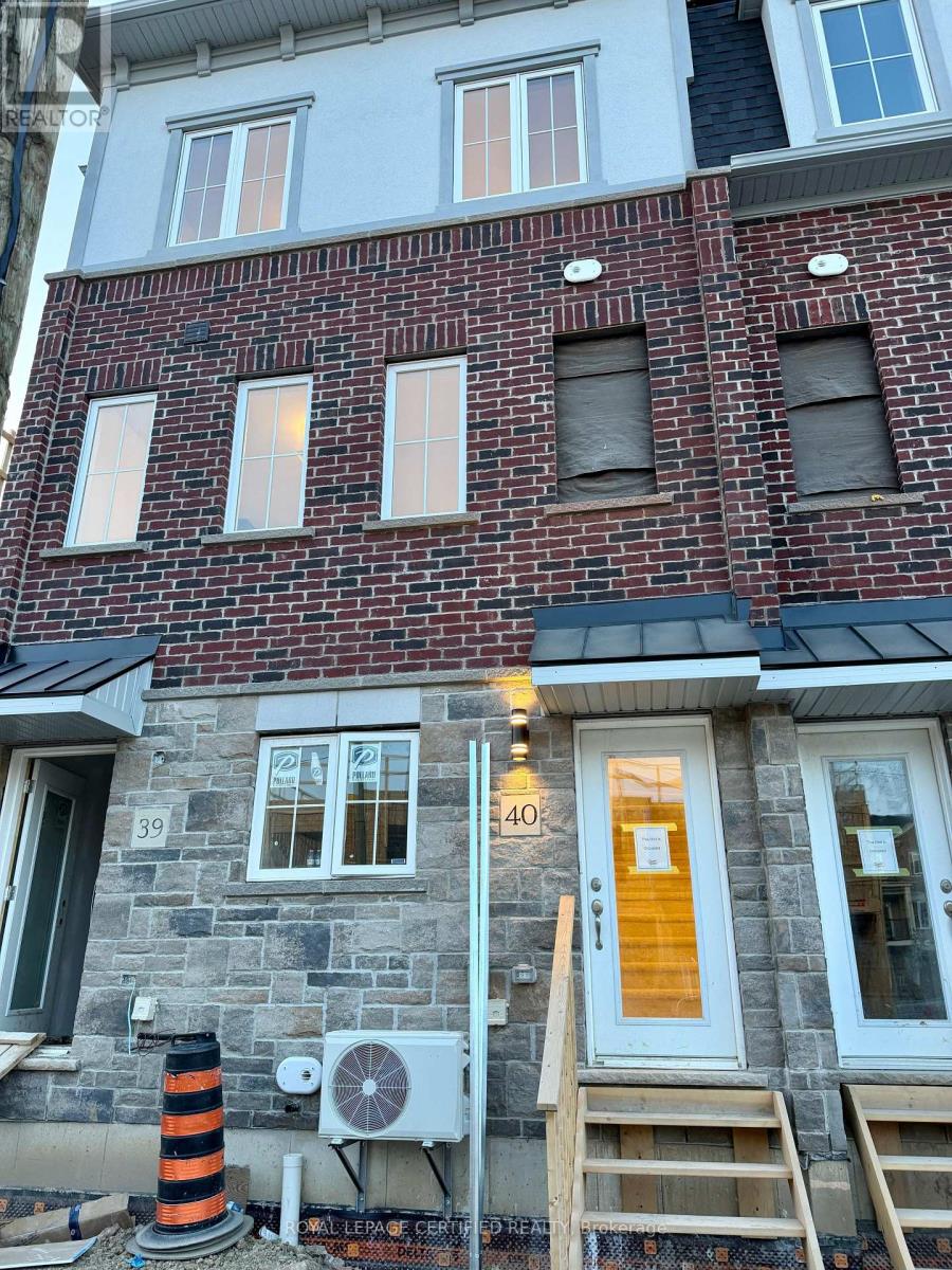 677 Park Road, Brantford, Ontario  N3R 0A2 - Photo 3 - X14102320