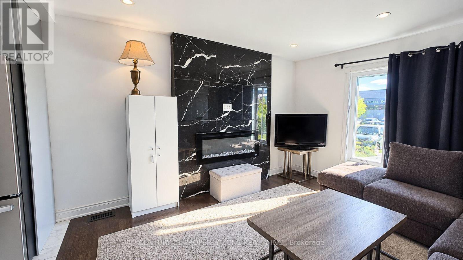 234 Pelham Road, St. Catharines (Western Hill), Ontario  L2S 1X6 - Photo 4 - X14102324