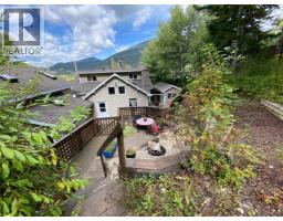 13302 15 Avenue, Blairmore, Alberta