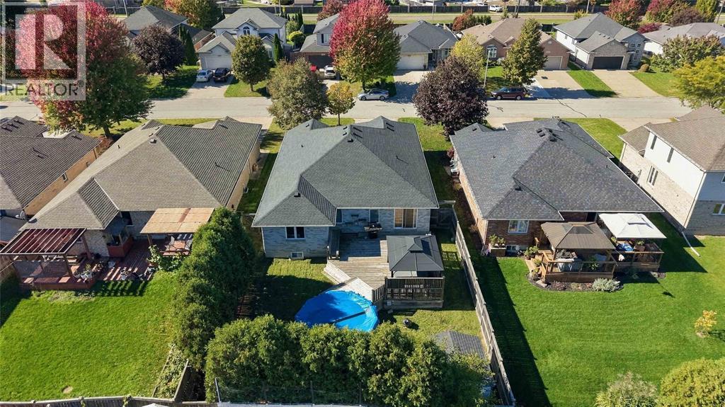 612 Graycliff Drive, Sarnia, Ontario  N7S 6M3 - Photo 32 - 26022638
