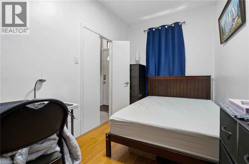 139 Euclid Avenue, Toronto, Ontario  M6J 2J8 - Photo 9 - 40871616