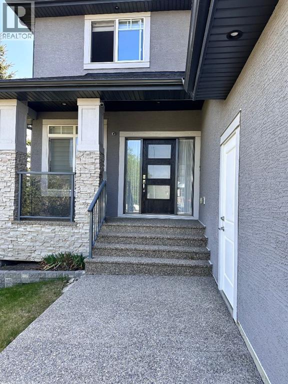 116 Kinniburgh Boulevard, Chestermere, Alberta  T1X 0M1 - Photo 3 - A2352561