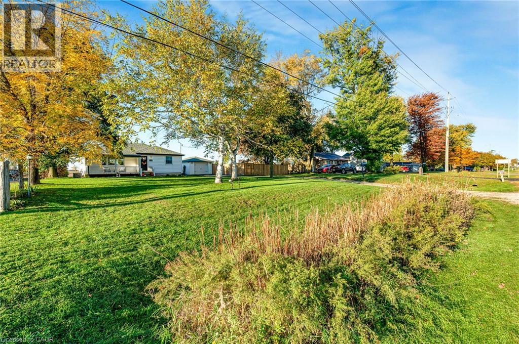 33305 Richmond Street, Lucan, Ontario  N0M 2J0 - Photo 4 - 40872781
