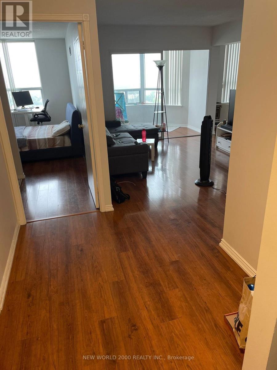 1916 - 135 Hillcrest Avenue, Mississauga (Cooksville), Ontario  L5B 4B1 - Photo 7 - W13747136