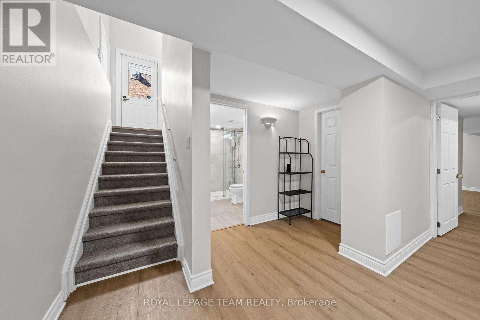136 Shaughnessy Crescent, Ottawa, Ontario  K2K 2N3 - Photo 35 - X14099662