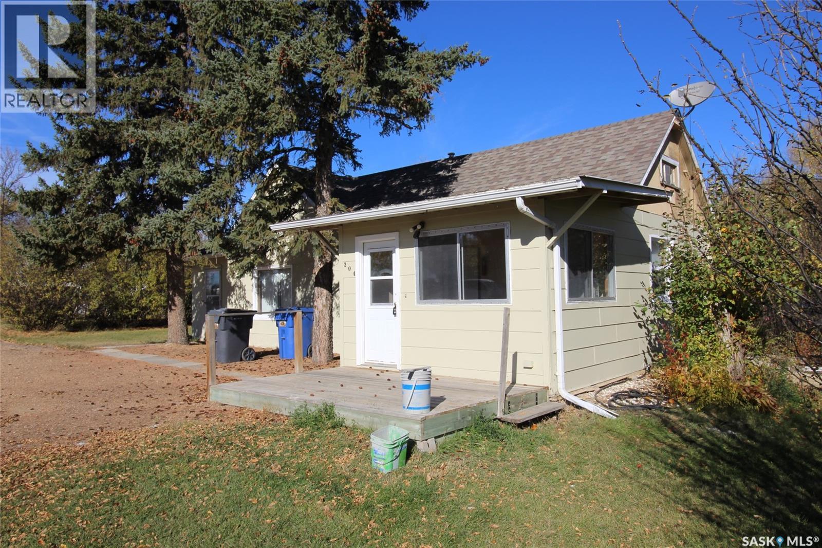 204 1st Street E, Climax, Saskatchewan  S0N 0N0 - Photo 13 - SK051627