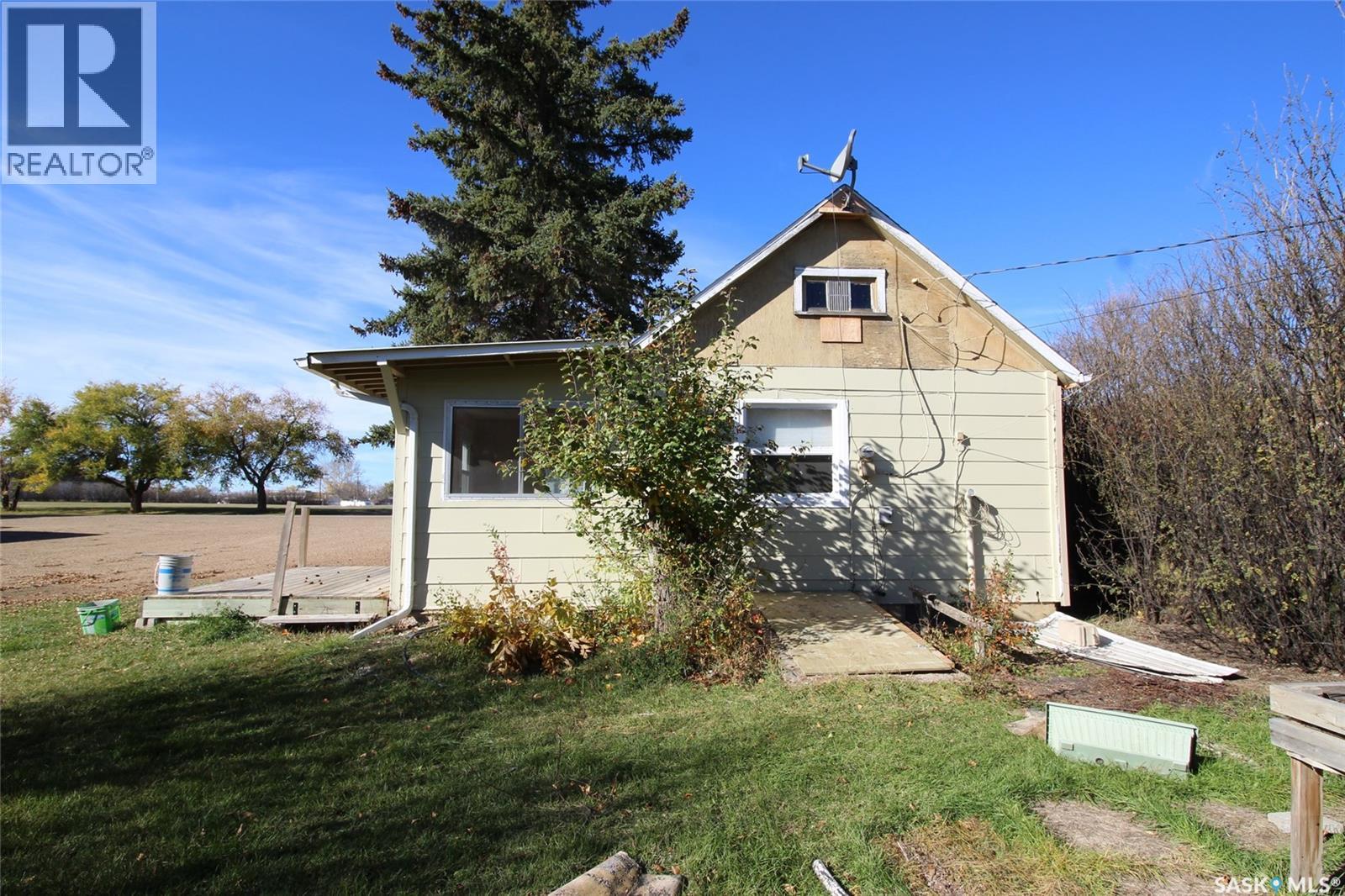 204 1st Street E, Climax, Saskatchewan  S0N 0N0 - Photo 18 - SK051627