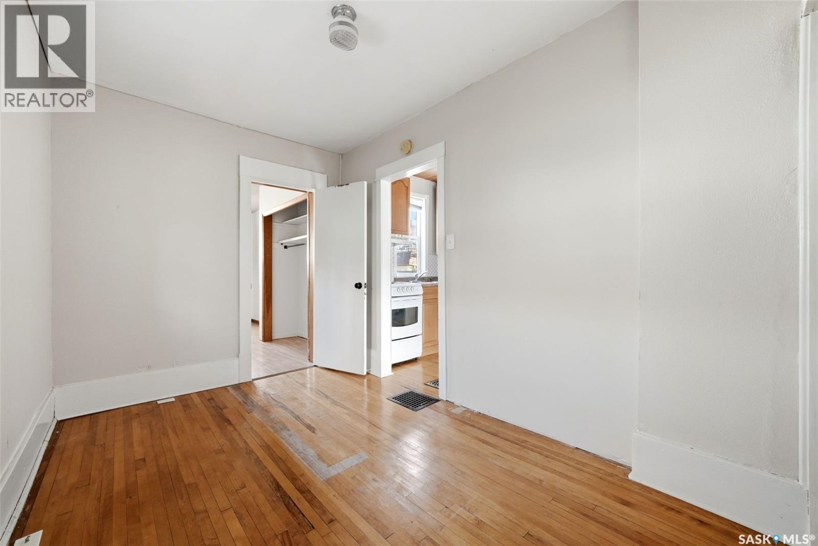 3129 Retallack Street, Regina, Saskatchewan  S4S 1T5 - Photo 17 - SK051549