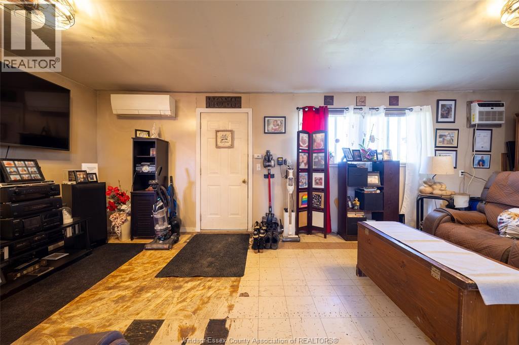 3331 Kemp Line, Tilbury, Ontario  N0P 2L0 - Photo 5 - 26025800