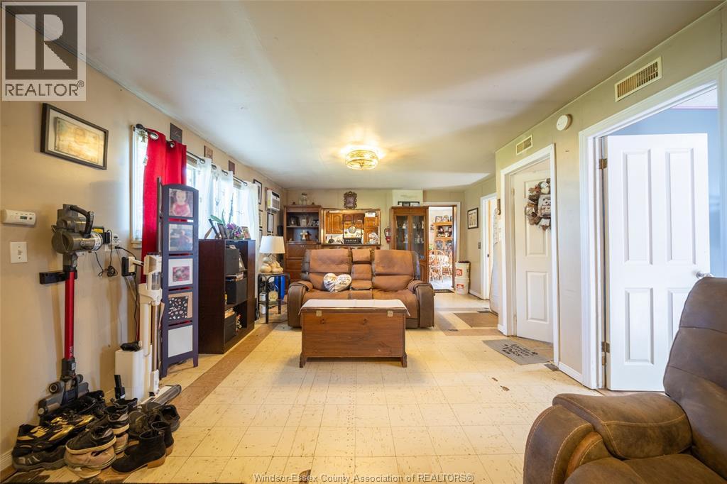 3331 Kemp Line, Tilbury, Ontario  N0P 2L0 - Photo 6 - 26025800