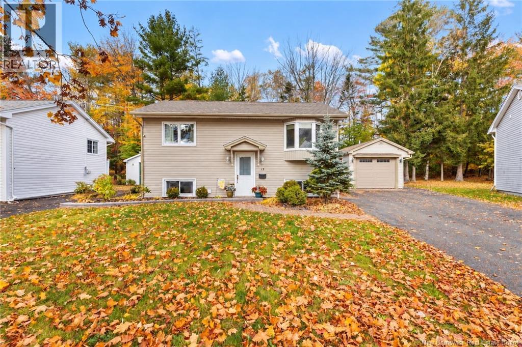 15 Lilac Crescent, fredericton, New Brunswick