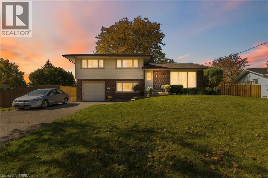 47 Evergreen Crescent, Kitchener, Ontario  N2M 4J3 - Photo 1 - 40872151