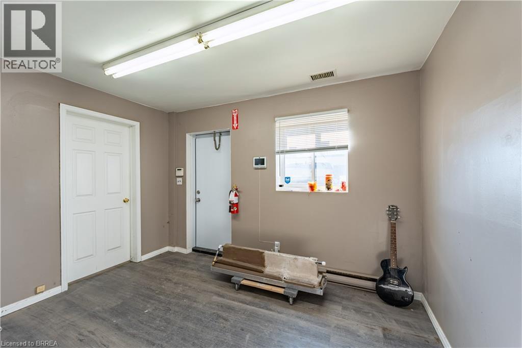 23 Kenyon Street Unit# 4&5, Brantford, Ontario  N3S 7R7 - Photo 18 - 40869511