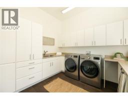4840 Lakeshore Road, Kelowna, British Columbia V1W 4H6 - Photo 17 - 10399345
