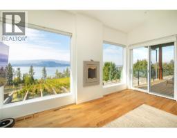 4840 Lakeshore Road, Kelowna, British Columbia V1W 4H6 - Photo 25 - 10399345