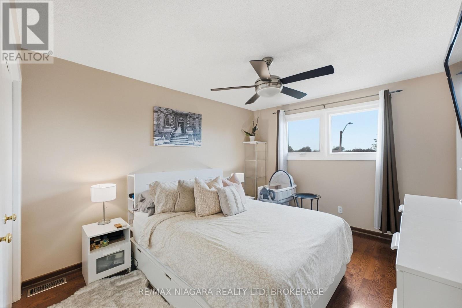 106 St. Augustine Drive, St. Catharines (Secord Woods), Ontario  L2P 3W9 - Photo 20 - X14102546